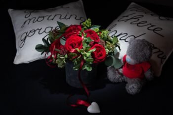 “Valentino“ puokštė dėžutėje